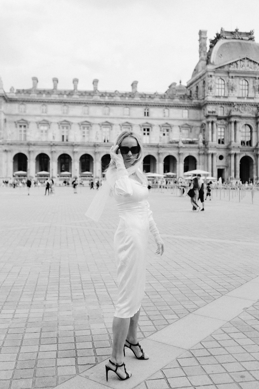 Tatiana. Paris Luwr. Fotograf w Krakowie i Europie