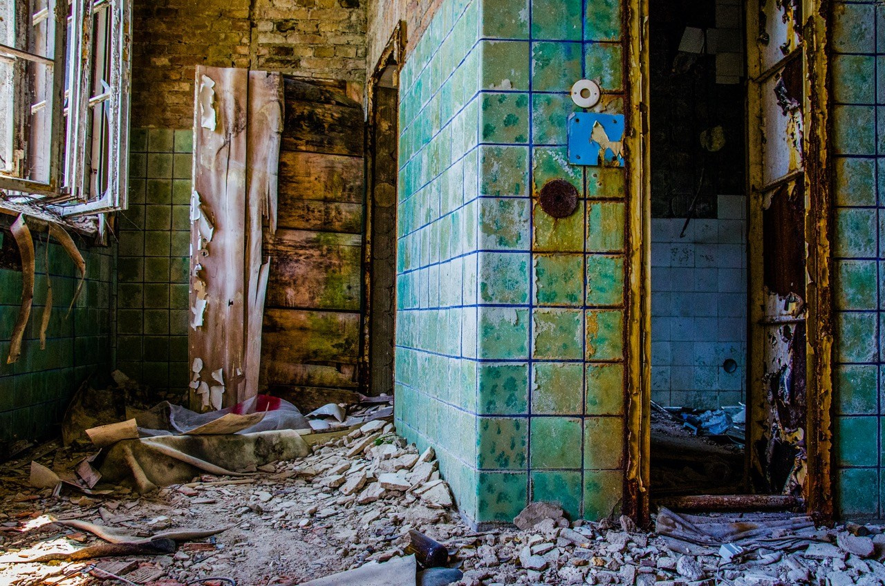 Aesthetic of Chaos. Katerina Kiper Photography