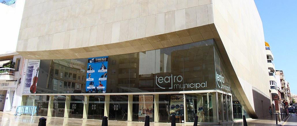 El Teatro Municipal | FOTKAI, Торревьеха