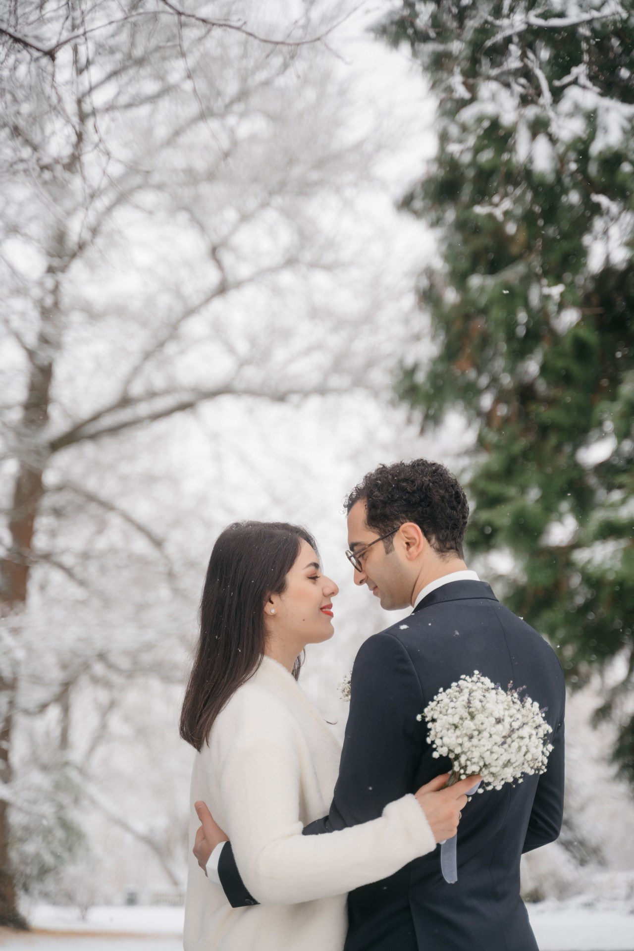 Winter weddings. Wedding photograper — Alex Popov photography Germany, Switzerland, Italy, France. Based in Stuttgart