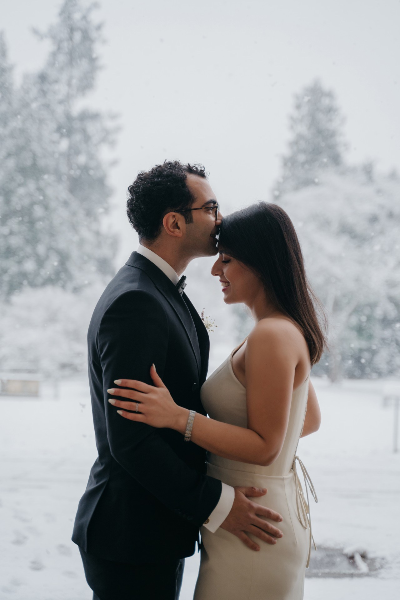 Winter weddings. Wedding photograper — Alex Popov photography Germany, Switzerland, Italy, France. Based in Stuttgart
