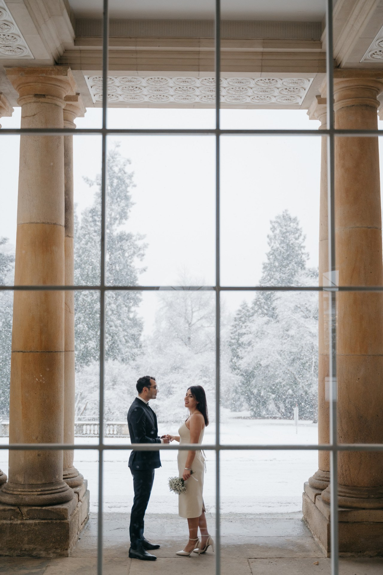 Winter weddings. Wedding photograper — Alex Popov photography Germany, Switzerland, Italy, France. Based in Stuttgart