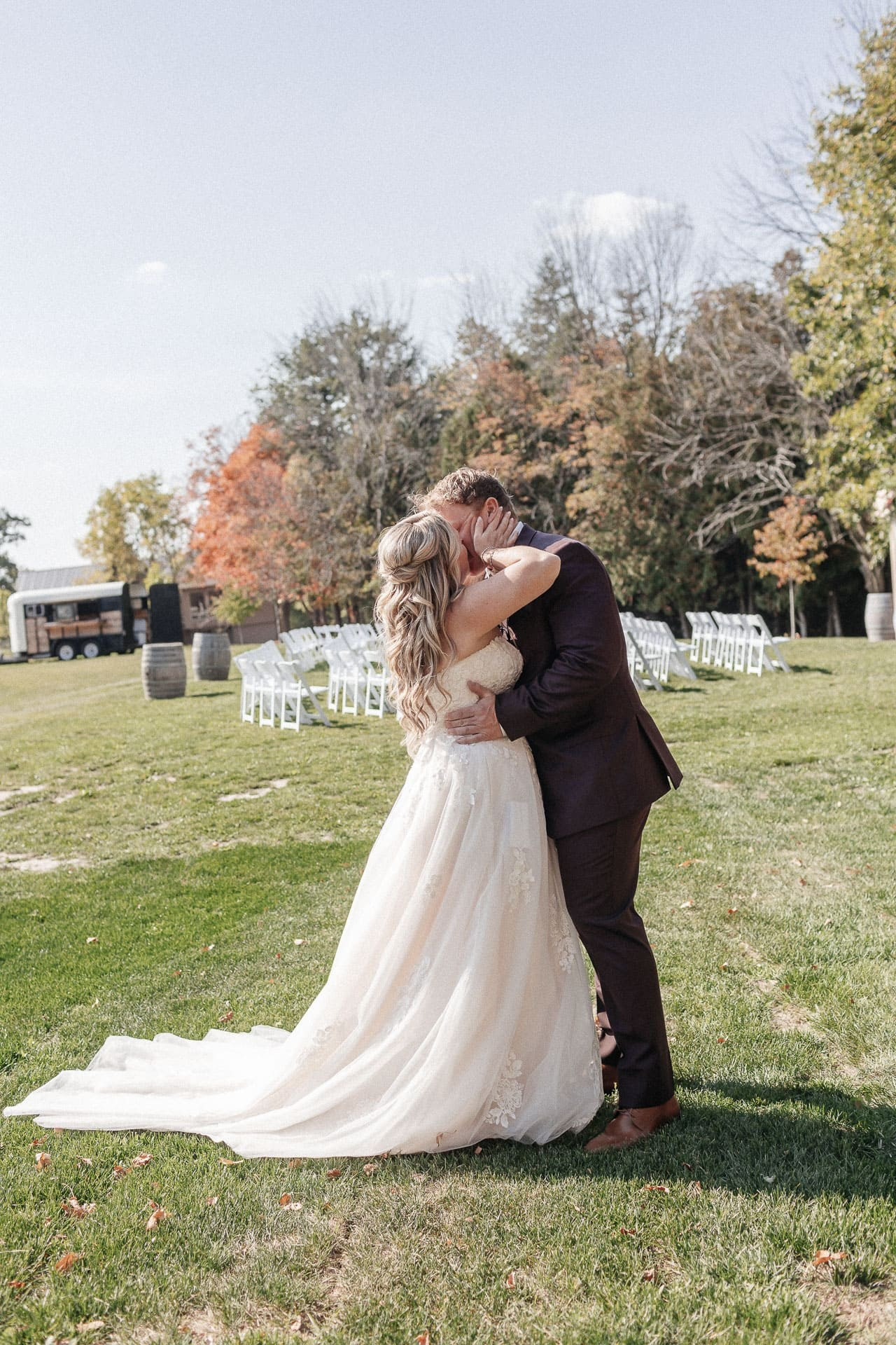 Hannah & Nikita’s Candid Wedding Photos | Documentary-Style Wedding Photography | Toronto, GTA, Vaughan, Mississauga. Storytellers Films — Candid Wedding Videographer & Photographer in Toronto, Ontario and beyond