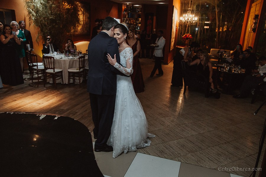 CASSANDRA & PEDRO. EntreOlhares Fotografia e Filmagem de Casamentos em Recife/PE e João Pessoa/PB — Momentos únicos eternizados com sensibilidade