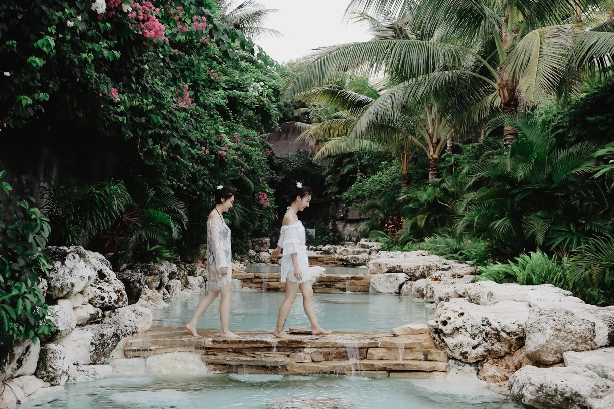 Personal Portrait Photoshoot. Female Photographer in Bali