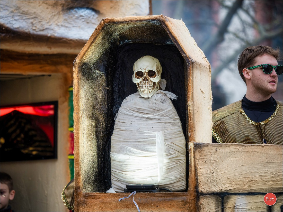 Traditional February carnival. Music, dancing, costume performances. C. Photographe à Strasbourg | Portraits, Studio, Enfants, Événements