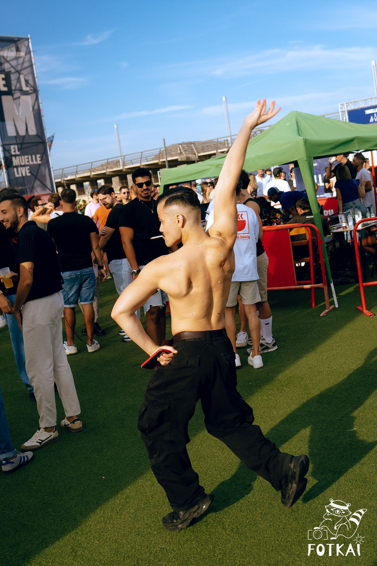 Cariña: La Fiesta 2025 Alicante — fotos del festival LGTBI y drag shows | FOTKAI