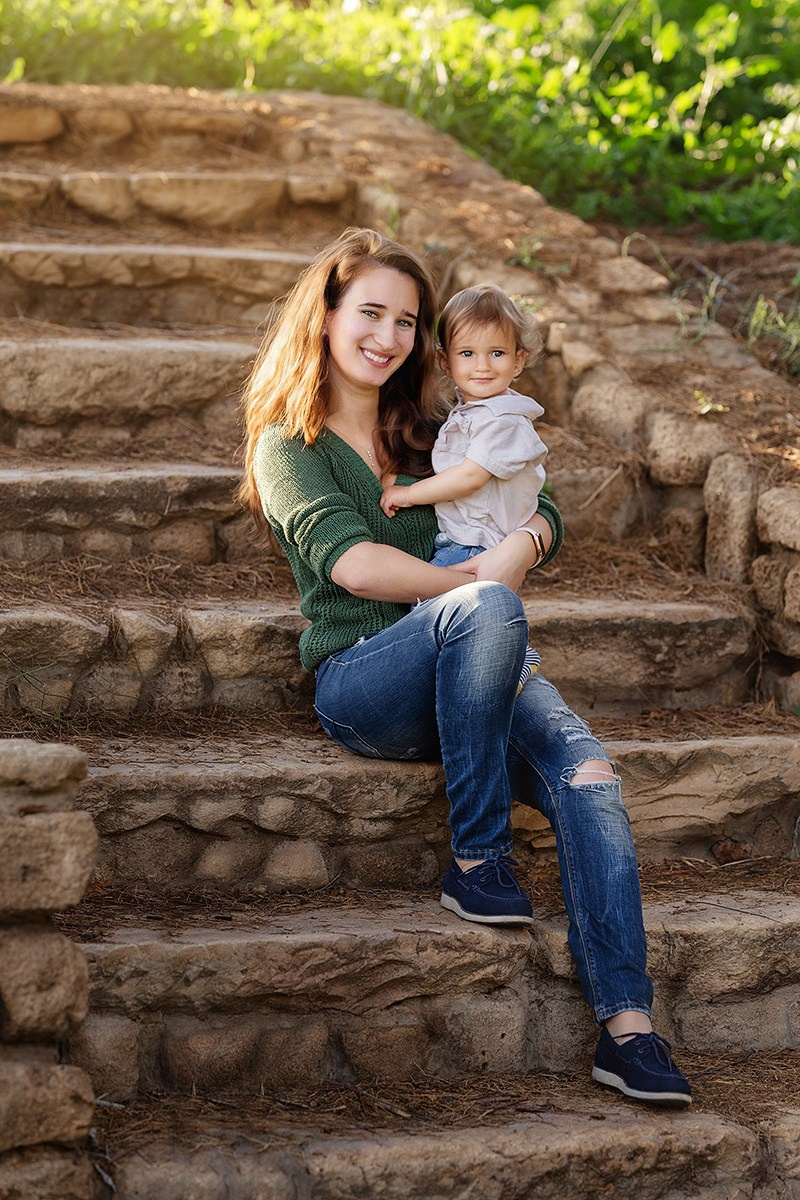 משפחה. נטליה רוזמן צלמת הריון ניובורן ילדים ובוק בת מצווה