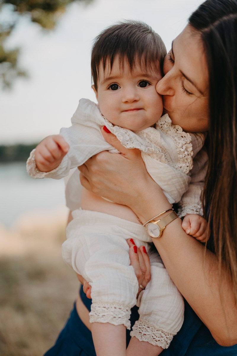 Jelena Milos Dunja i Mila / porodicno fotografisanje. Deciji i porodicni fotograf u Beogradu Oksana Skendzic