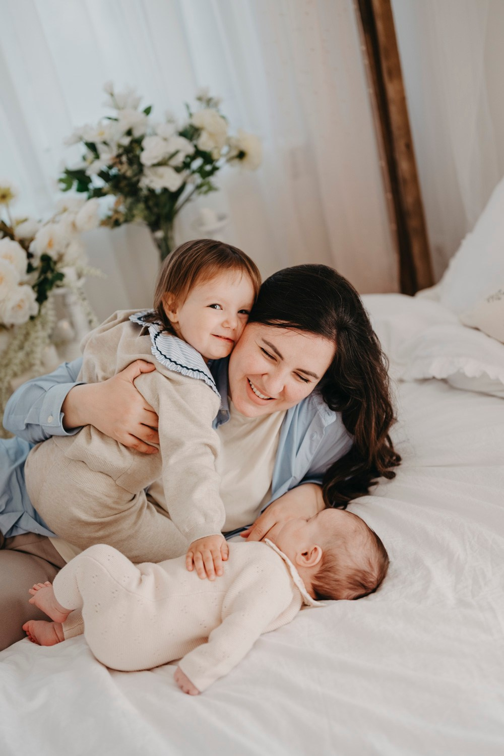 Mamine i bakine Masa i Nadja. Deciji i porodicni fotograf u Beogradu Oksana Skendzic