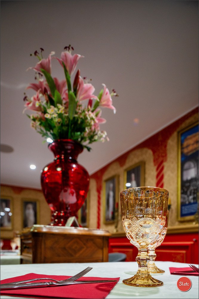 Интерьер ресторана "Достоевский". Photographe à Strasbourg | Portraits, Studio, Enfants, Événements