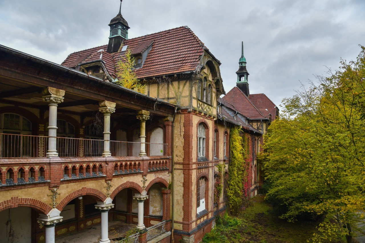 Aesthetic of Chaos. Katerina Kiper Photography