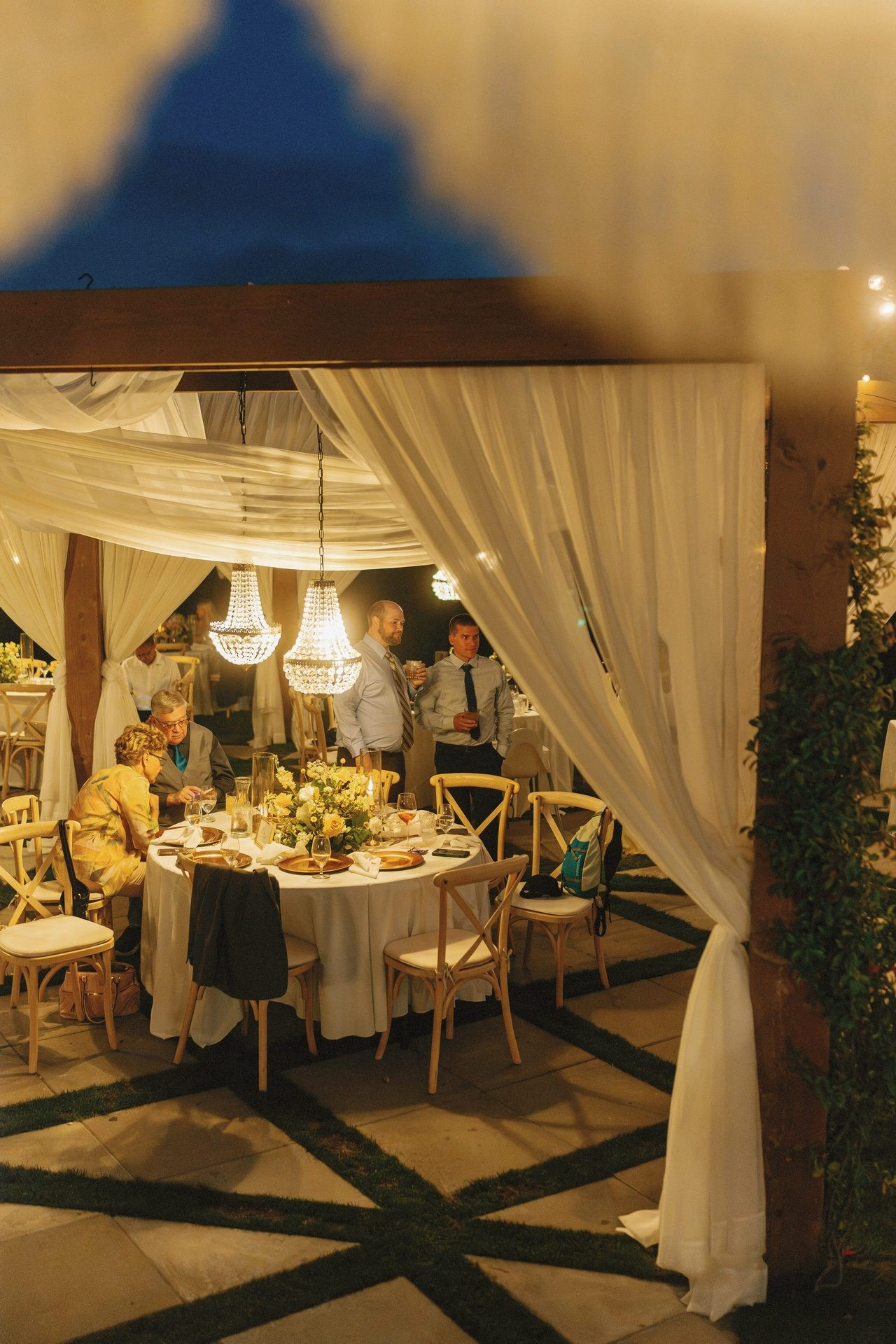 Wedding Photography & Videography Team in California, Los Angeles, San Francisco, San Diego and Travel