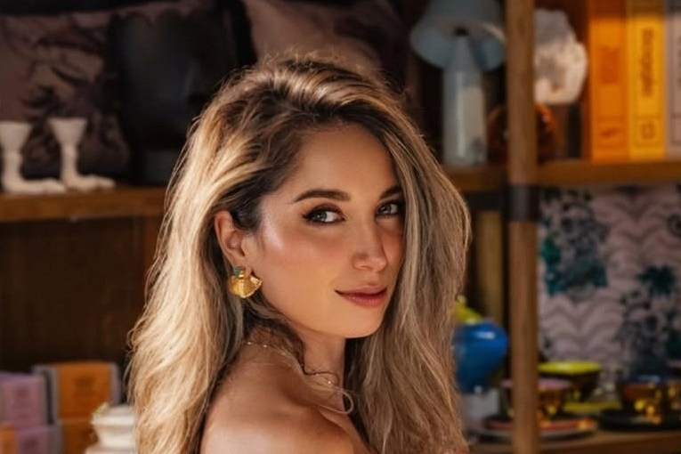 Headshot Photography. Out and About 239