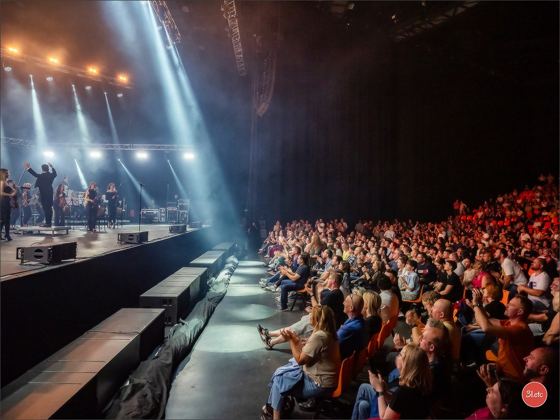 Electro Symphony. Photographe à Strasbourg | Portraits, Studio, Enfants, Événements