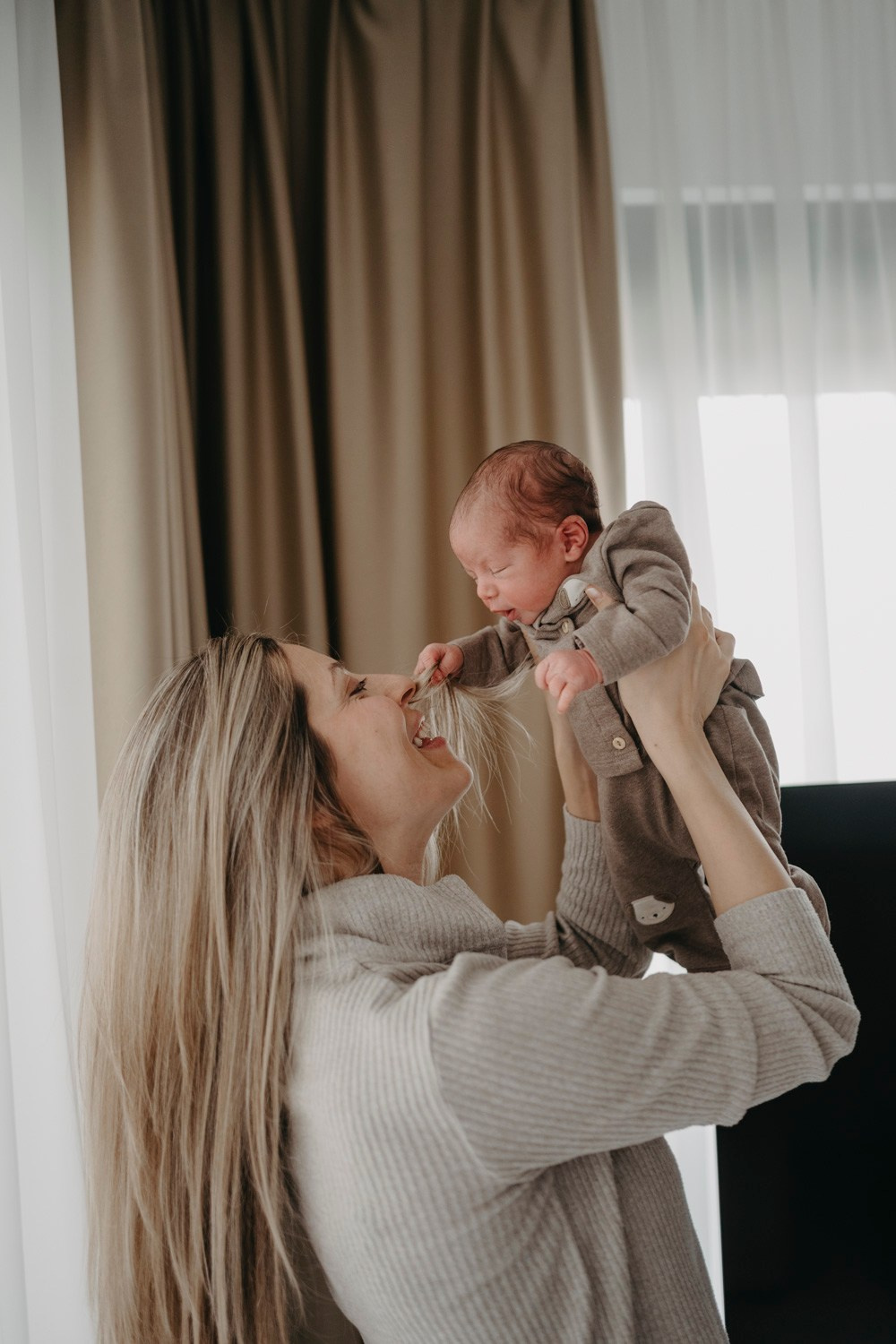 Danijala, Darko, Mijat i Marko porodicno fotografisanje. Deciji i porodicni fotograf u Beogradu Oksana Skendzic