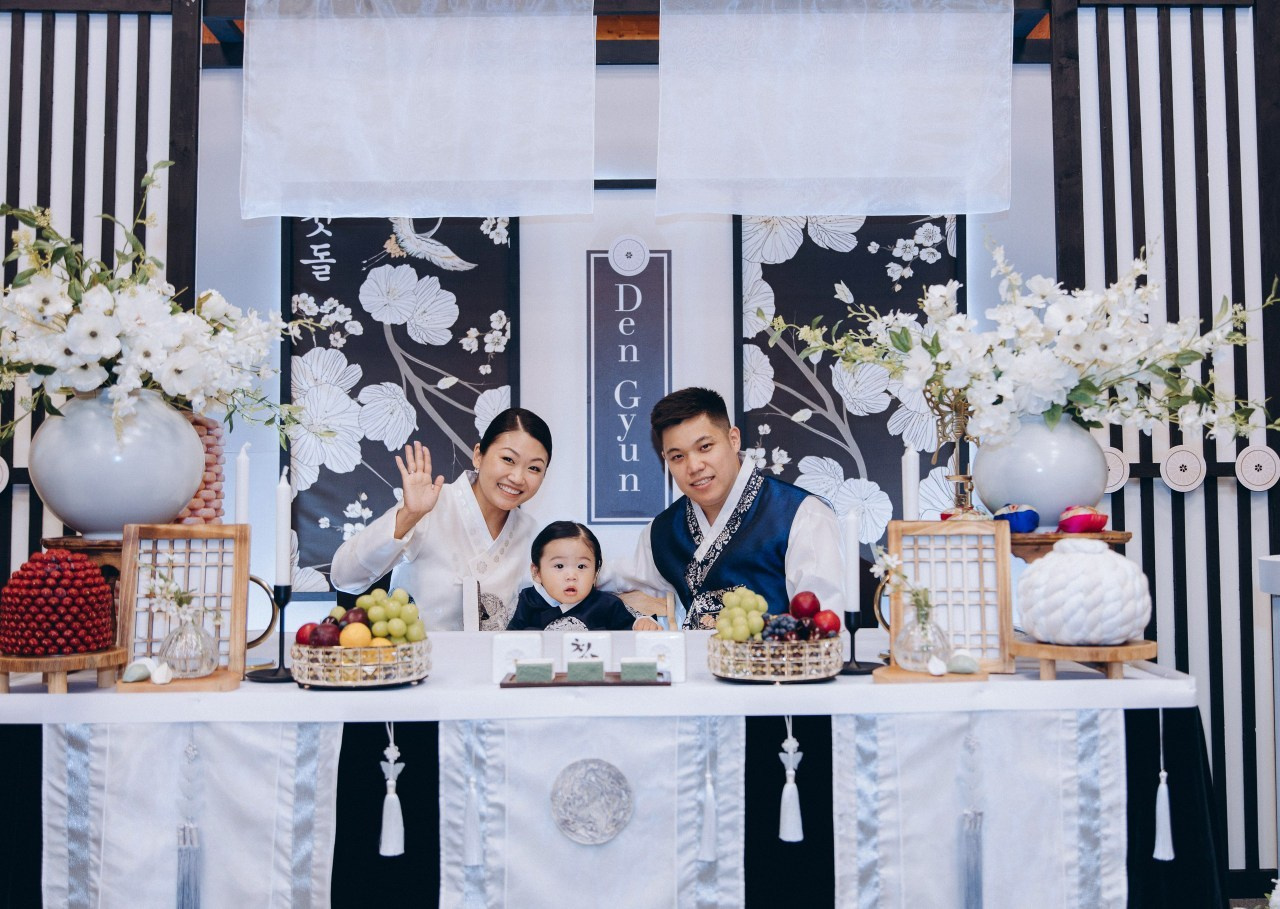 Reviews. Portrait photographer in South Korea Olga Lian