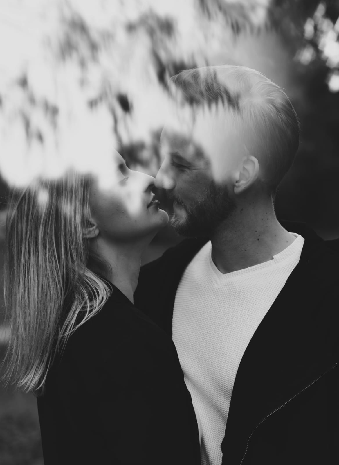 Love Story. צילומי הריון, ניו בורן, גיל שנה בראשון לציון -Jenya Rosso Photography