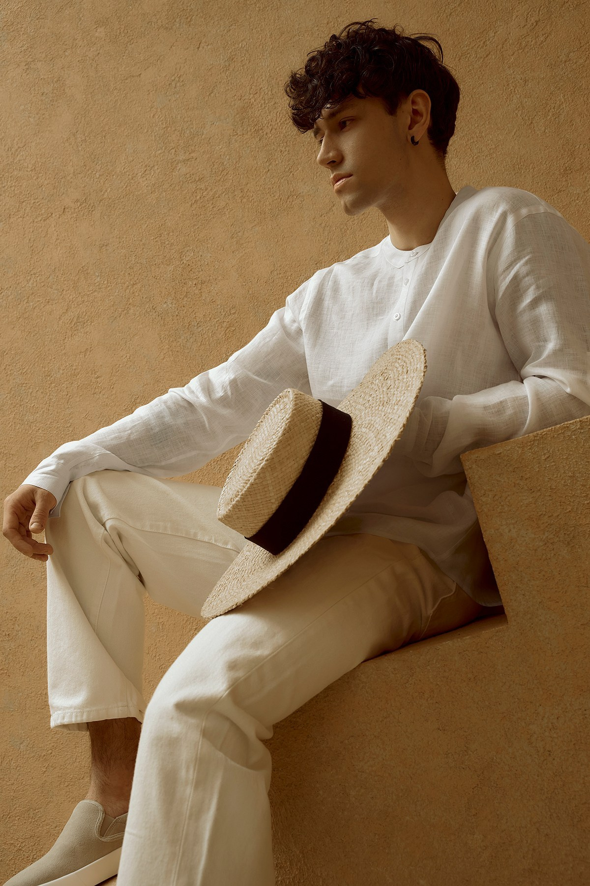 FASHION. Fashion and advertising photographer Alina Mikhalkovich Dubai