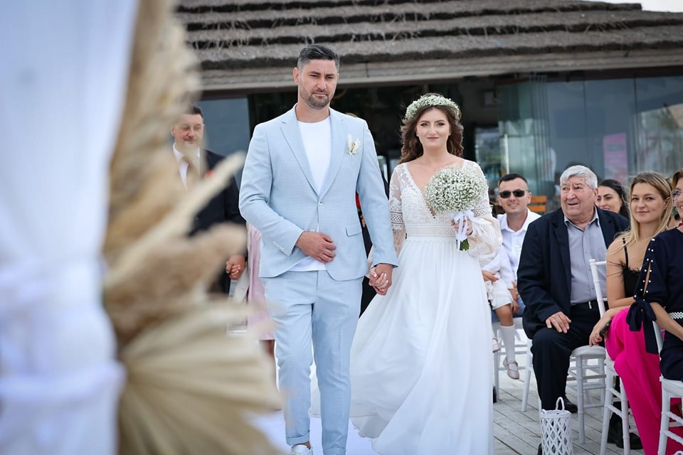 Elena & Cristian. Fotograf Nuntă Constanța - Moments by Gub