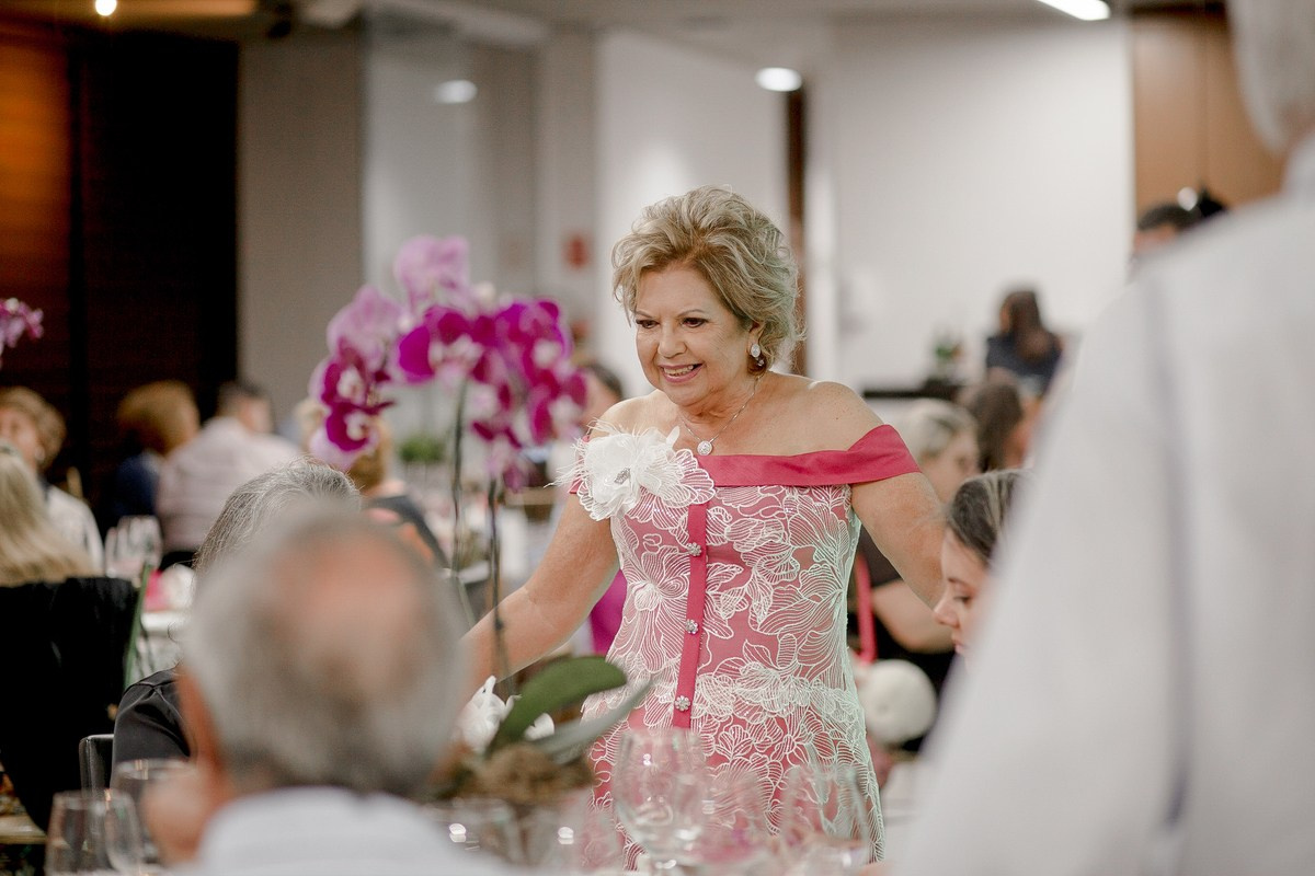 Waldeana - 70 anos. Fotógrafa de Eventos em São Paulo e Sorocaba Kika Damasceno