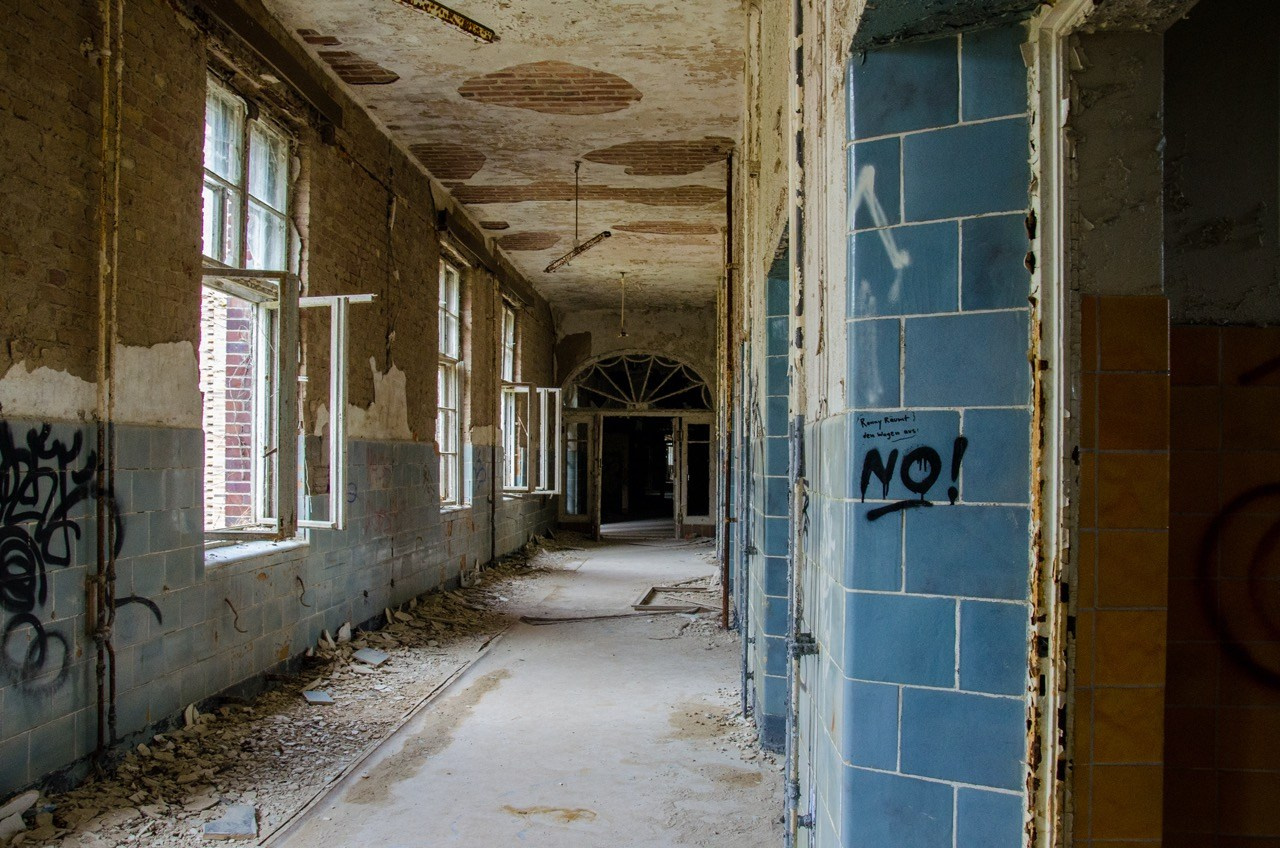 Aesthetic of Chaos. Katerina Kiper Photography