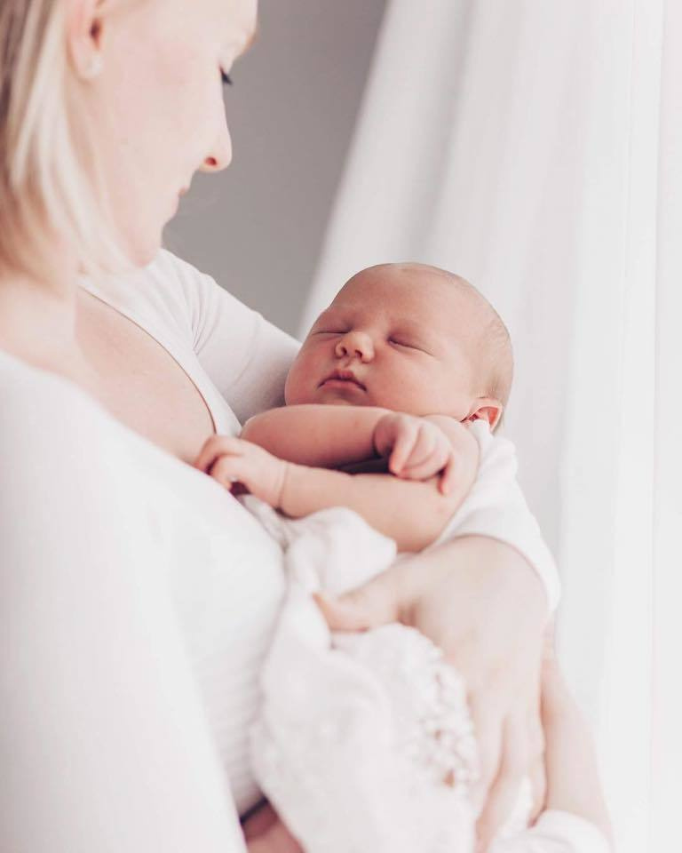 NEWBORN. Valokuvaaja Itä-Uudellamaalla Viktoria photography