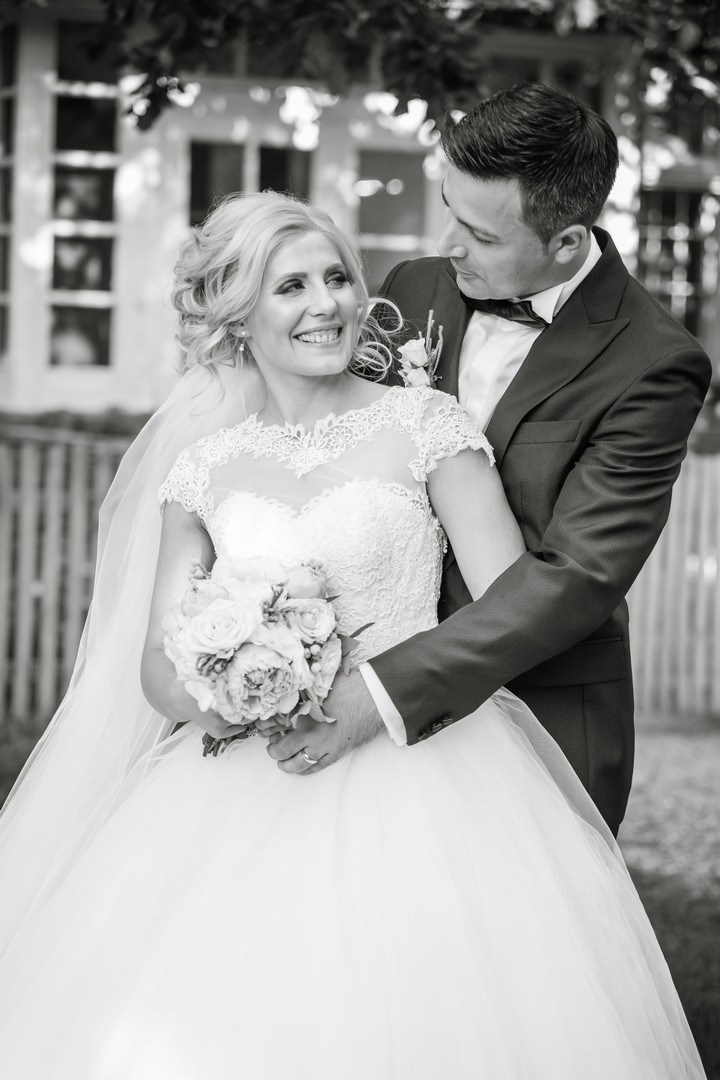 Cristina & Daniel by fotograf nunta Iasi — Eduard Schiopu