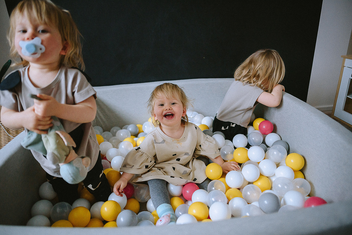 В гнезде у трёх птичек. Ksenia Marchand/ Lifestyle фотограф в Париже