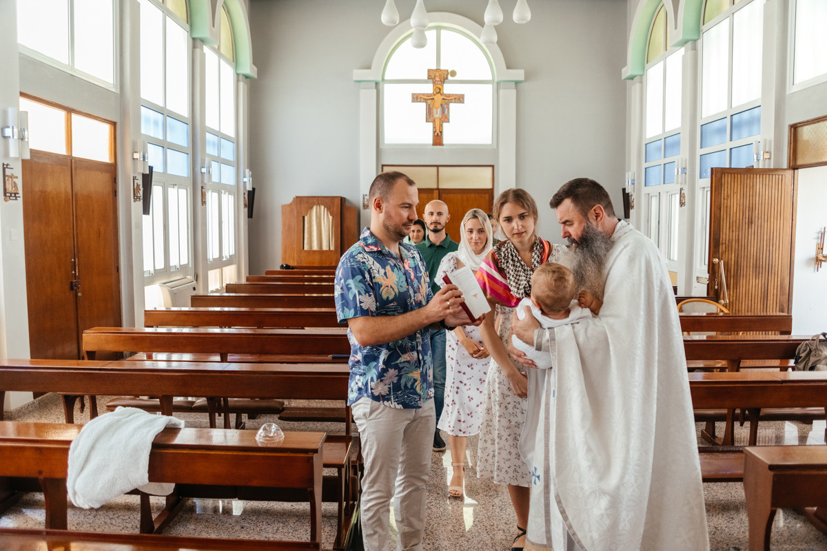 Крещение E - Прекрасное празднование в Европе и Нидерландах. Свадебный фотограф в Нидерландах и Европе — Тина Ялóва