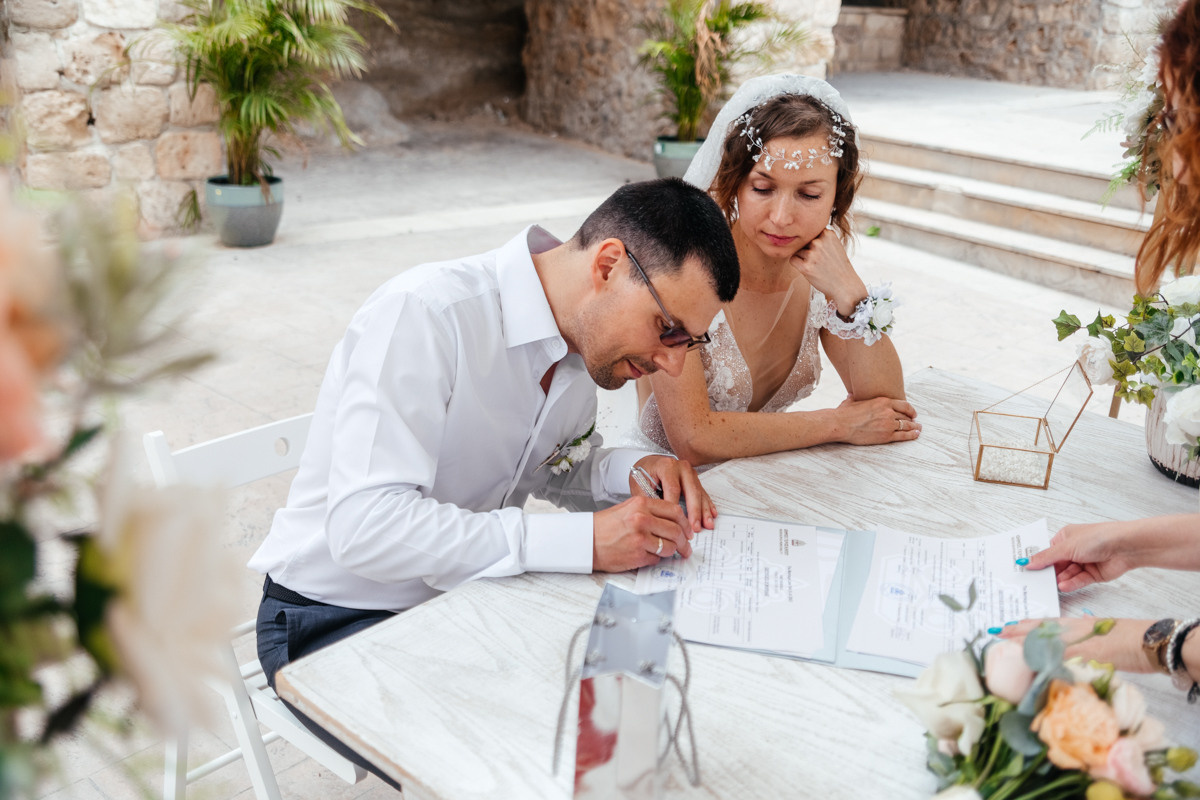 V & M - Destination Bruiloftsfotograaf in Nederland en Europa. Destination Bruiloft Fotograaf in Nederland en Europa - Tina Yalova