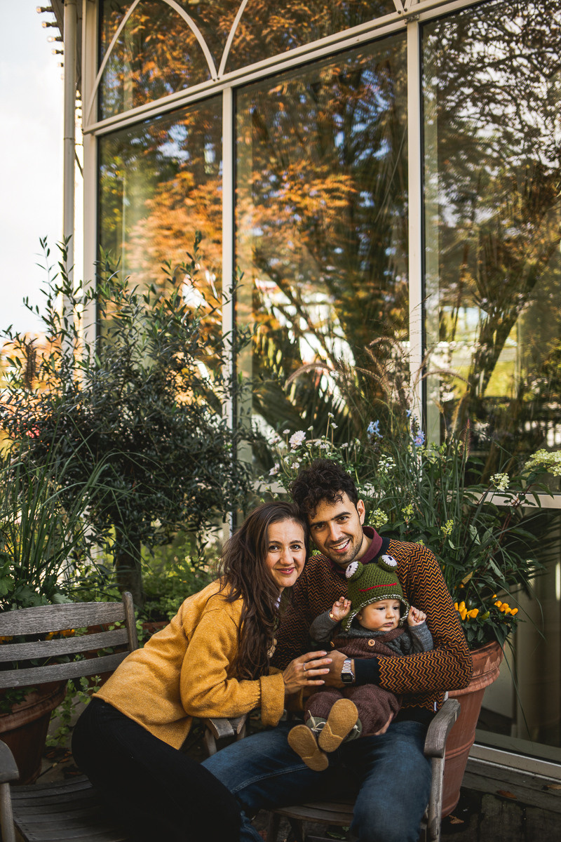 Autumn Tivoli. Professional wedding photographer in Copenhagen, Denmark — Julia Byron