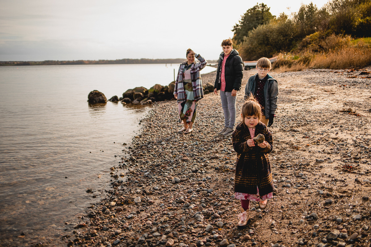 Family photo session in Jutland. Professional wedding photographer in Copenhagen, Denmark — Julia Byron