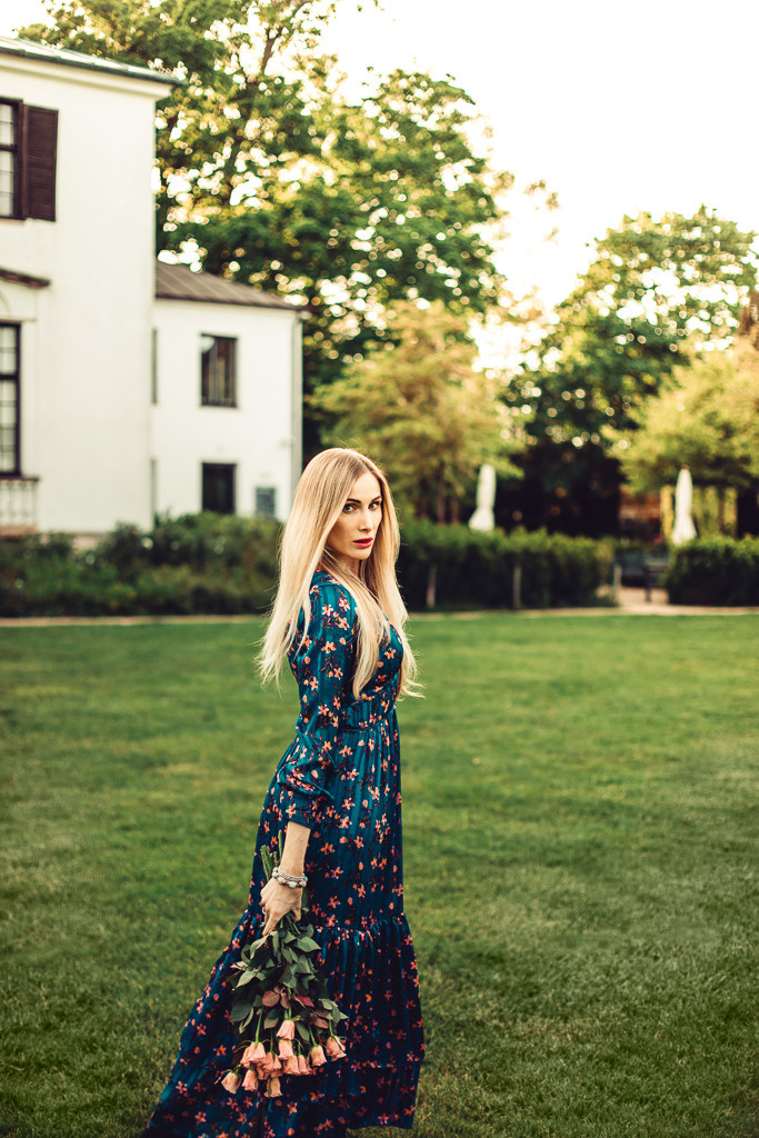 Lily. Professional wedding photographer in Copenhagen, Denmark — Julia Byron