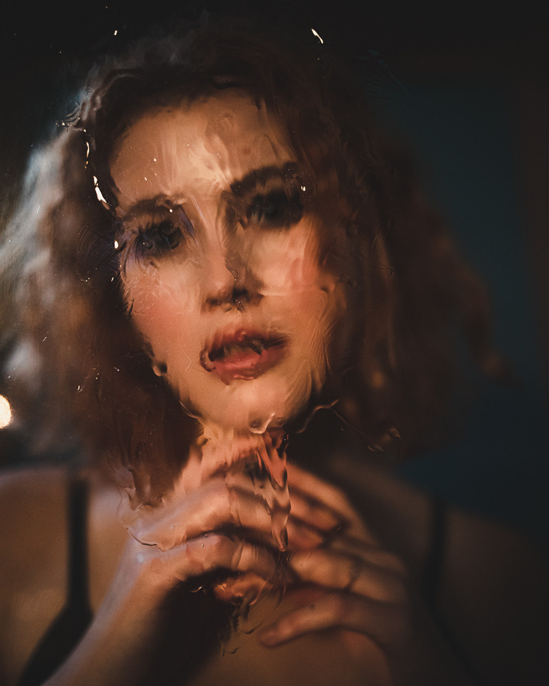 Lina. Professional wedding photographer in Copenhagen, Denmark — Julia Byron