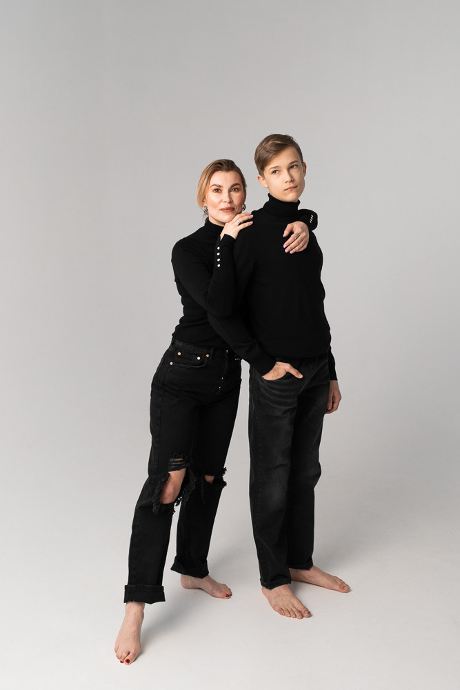 Stylish family photo session. Professional wedding photographer in Copenhagen, Denmark — Julia Byron