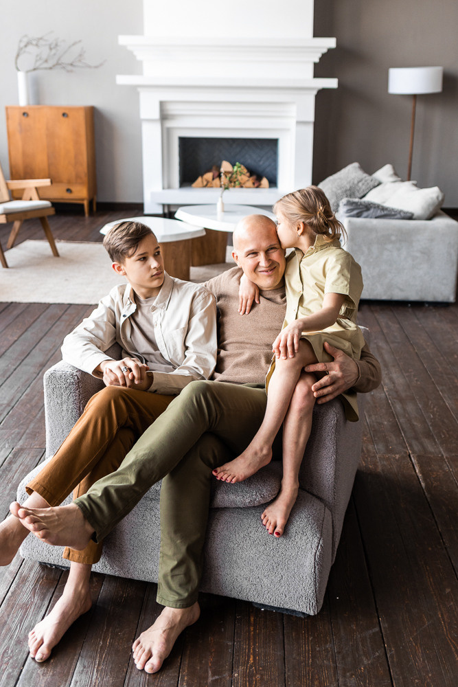 Stylish family photo session. Professional wedding photographer in Copenhagen, Denmark — Julia Byron