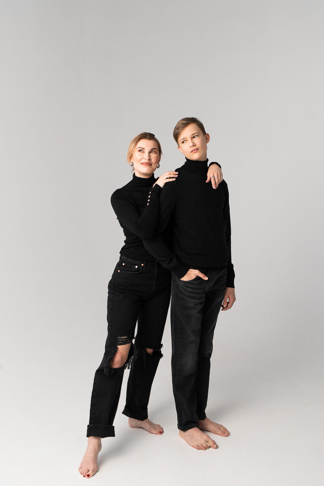 Stylish family photo session. Professional wedding photographer in Copenhagen, Denmark — Julia Byron