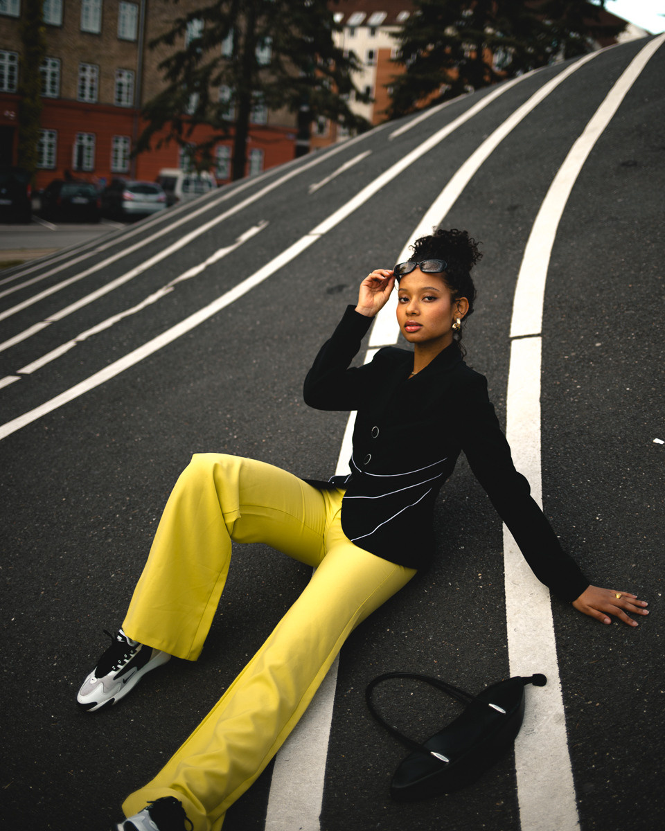 Superkilen. Professional wedding photographer in Copenhagen, Denmark — Julia Byron