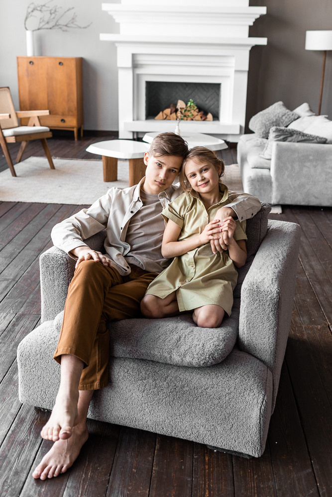 Stylish family photo session. Professional wedding photographer in Copenhagen, Denmark — Julia Byron