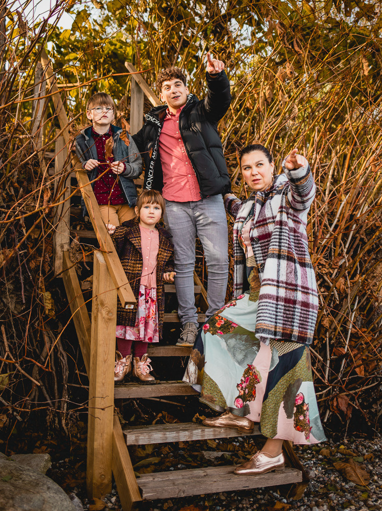 Family photo session in Jutland. Professional wedding photographer in Copenhagen, Denmark — Julia Byron