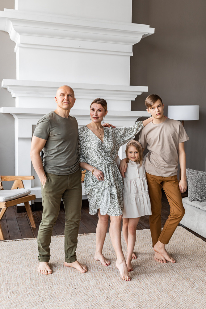 Stylish family photo session. Professional wedding photographer in Copenhagen, Denmark — Julia Byron