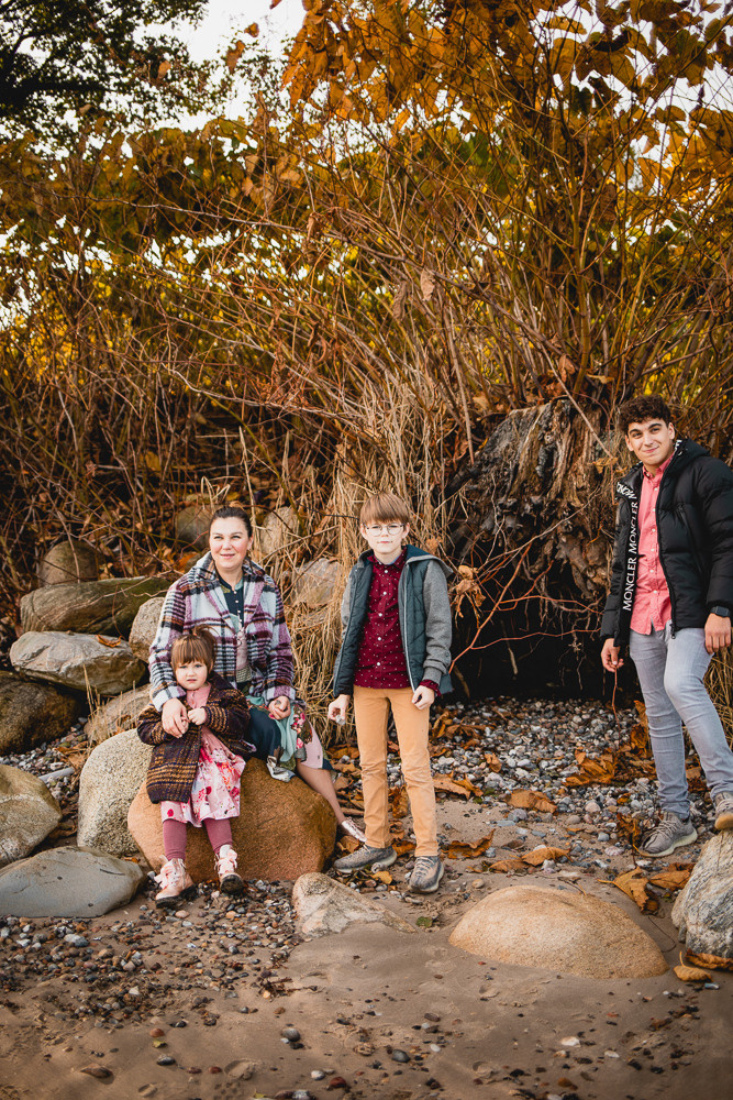 Family photo session in Jutland. Professional wedding photographer in Copenhagen, Denmark — Julia Byron