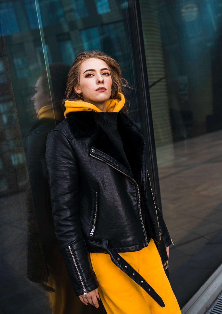 Saint-Petersburg outdoor photo session. Professional wedding photographer in Copenhagen, Denmark — Julia Byron