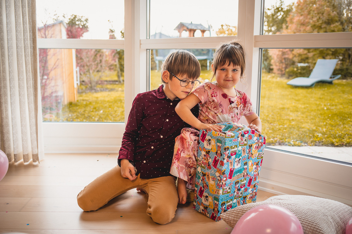 Family photo session in Jutland. Professional wedding photographer in Copenhagen, Denmark — Julia Byron