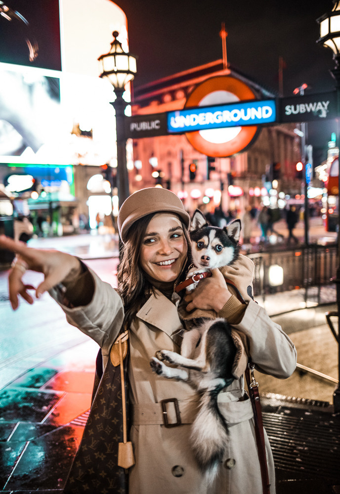 Night London. Professional wedding photographer in Copenhagen, Denmark — Julia Byron