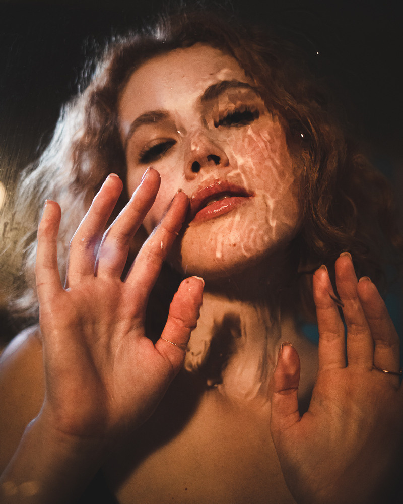 Lina. Professional wedding photographer in Copenhagen, Denmark — Julia Byron