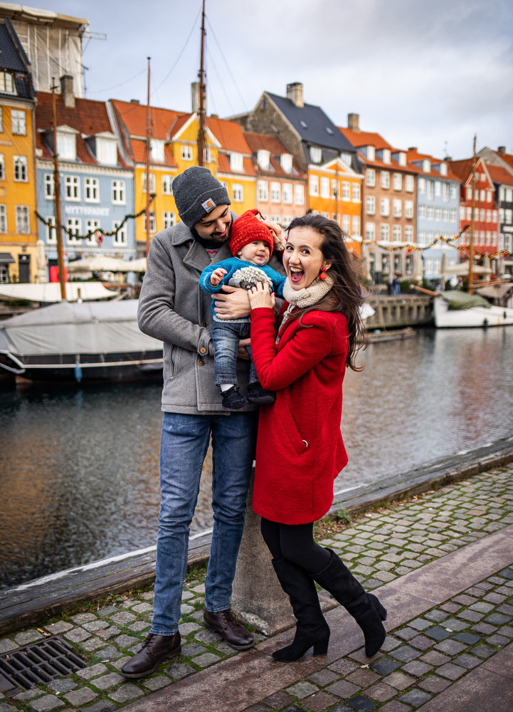 Ny havn. Professional wedding photographer in Copenhagen, Denmark — Julia Byron