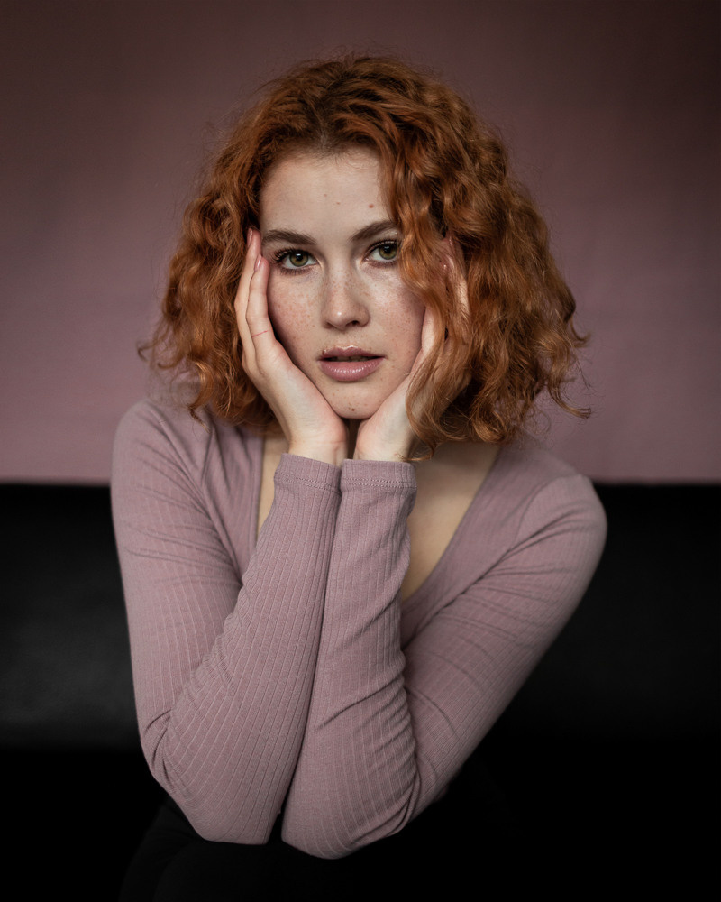 Lina. Professional wedding photographer in Copenhagen, Denmark — Julia Byron