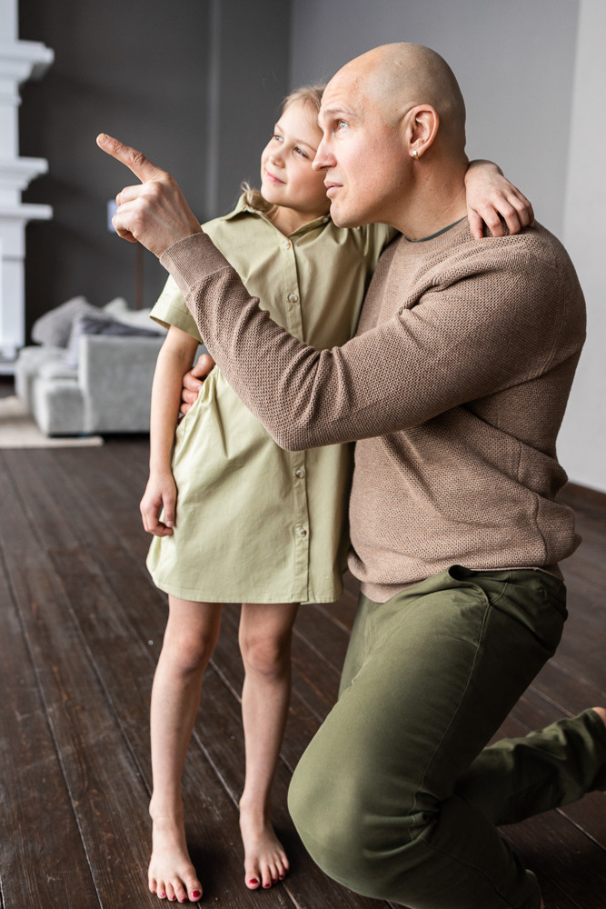 Stylish family photo session. Professional wedding photographer in Copenhagen, Denmark — Julia Byron